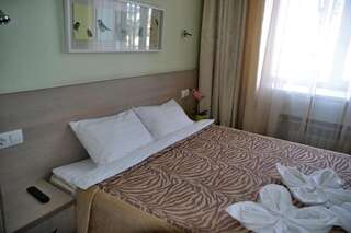 Мини-отель Мини-Отель "СОВА" Омск Бюджетный двухместный номер с 1 кроватью или 2 отдельными кроватями-7